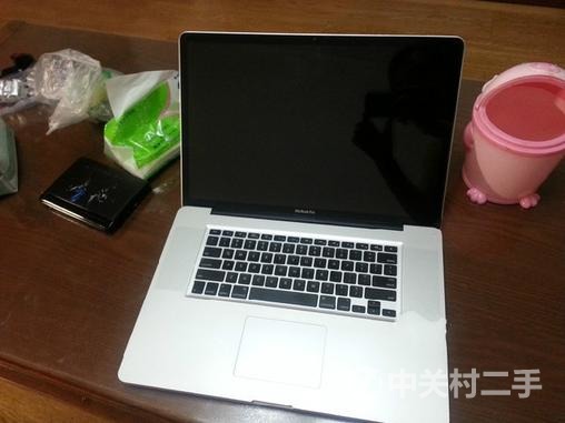 【二手苹果 MacBook Pro MC725CH\/A 】转个