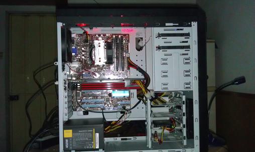 HD6970 公版卡 自用 11年3月份买的 无病无修 -显卡